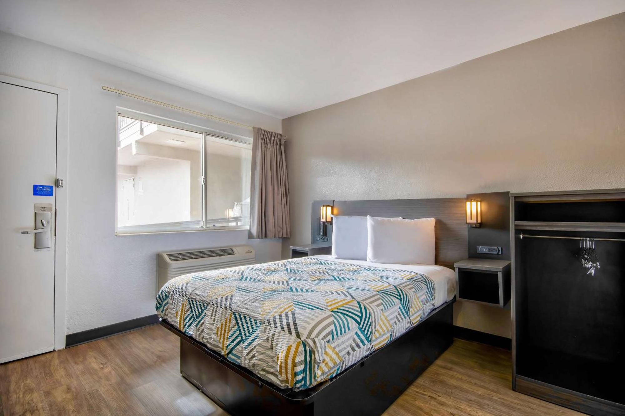 Motel 6-Albuquerque, Nm - Midtown Bagian luar foto