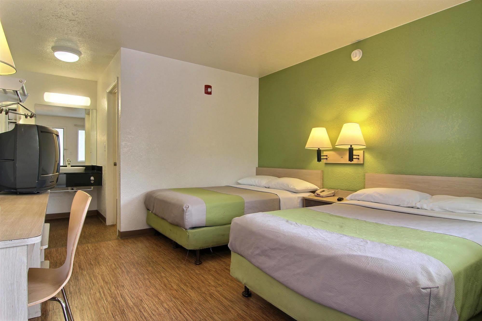 Motel 6-Albuquerque, Nm - Midtown Bagian luar foto
