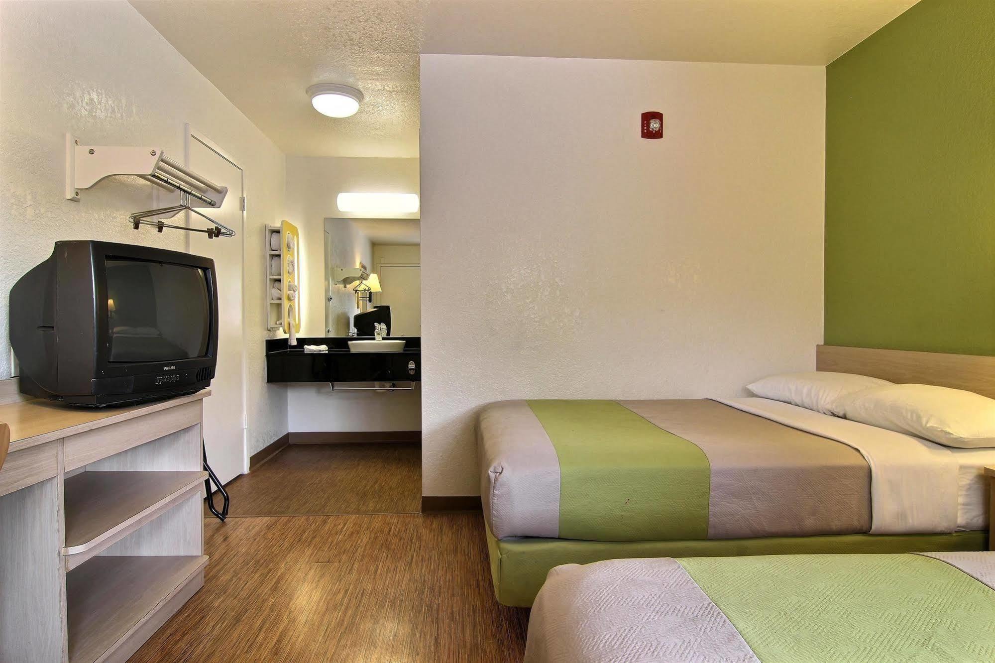 Motel 6-Albuquerque, Nm - Midtown Bagian luar foto