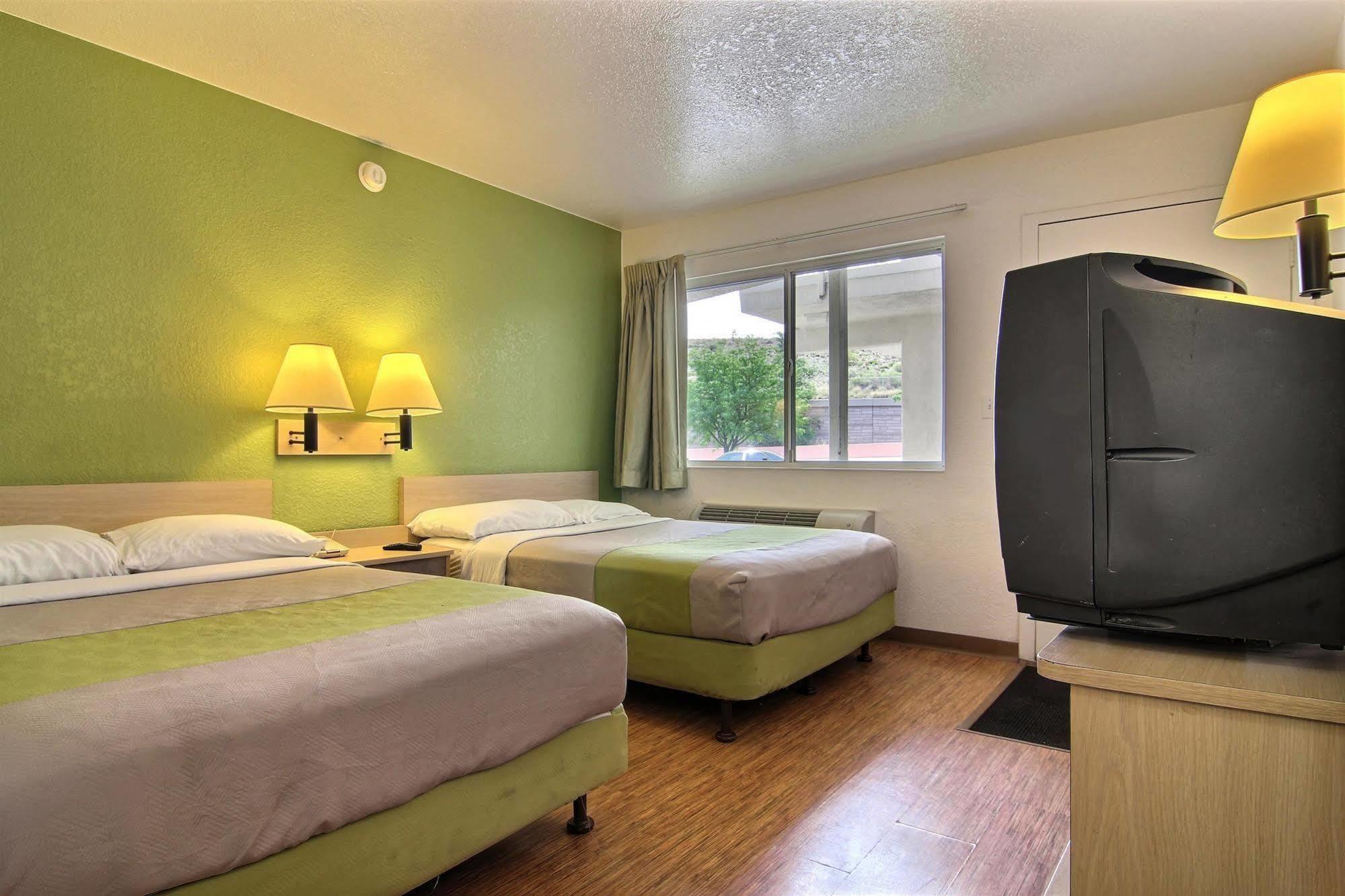 Motel 6-Albuquerque, Nm - Midtown Bagian luar foto